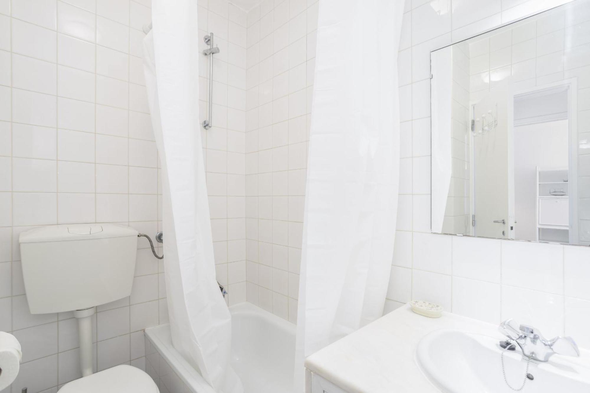 Hopstays Casa De Zanao 2 - Forte De S Joao Beach - 알부페이라 외부 사진